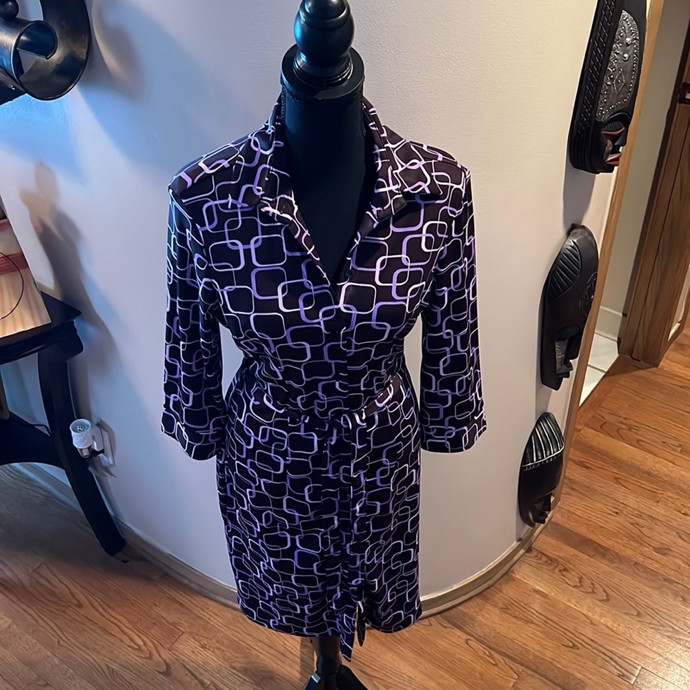 NY&Co Size M Brown Purple Lilac Long Sleeve Dress with tie 100% Polyester